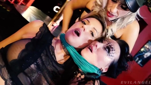 Kinky Lesbians Crazy Threesome Porn Video - Jolee Love And Brittany Bardot