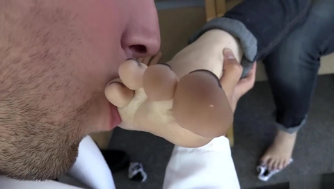 socks and foot worship on a doctor