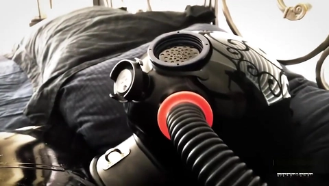 Gasmask Breathplay