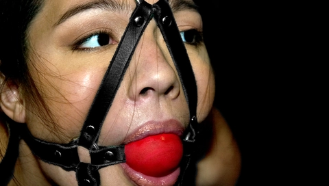Circe Borges in Sultress - DeviceBondage