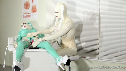 Kinkyrubberworld in The Continious Rubberpussy Treatment - FanCentro