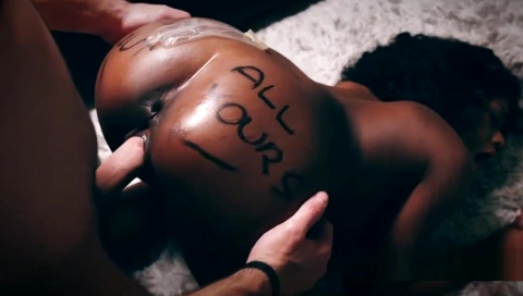 Letting a Thief knock me up- BDSM