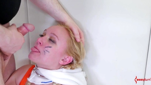 Kinky blonde gets butt fucked