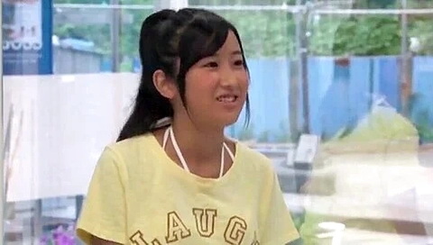 231221浜辺の日焼け美少女とセクセクf3